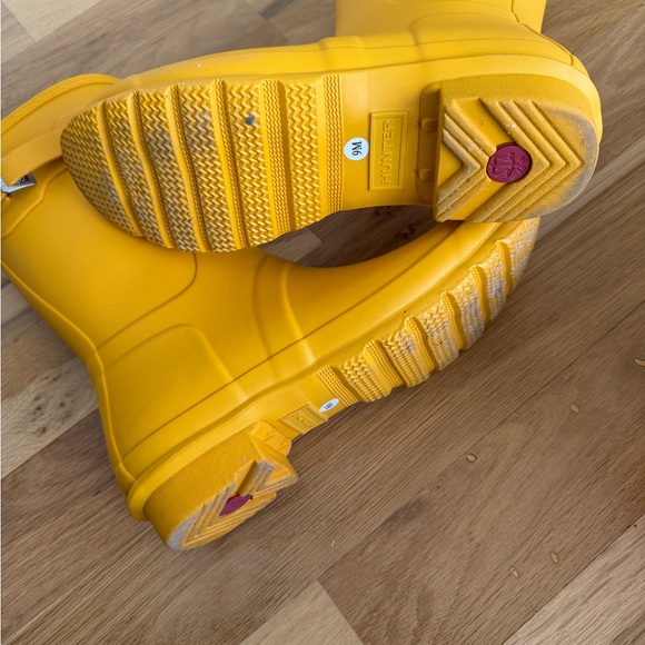 Hunter Yellow Rain Boots Women’s Size 9 Wellies - Picture 6 of 9